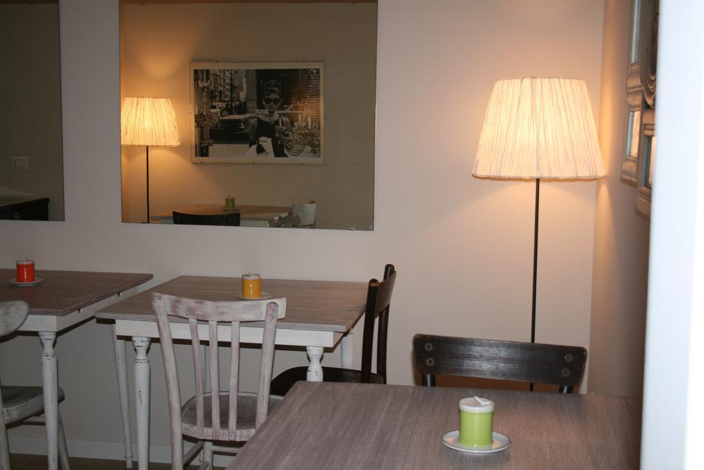 Tiffany Rooms Milan Bagian luar foto