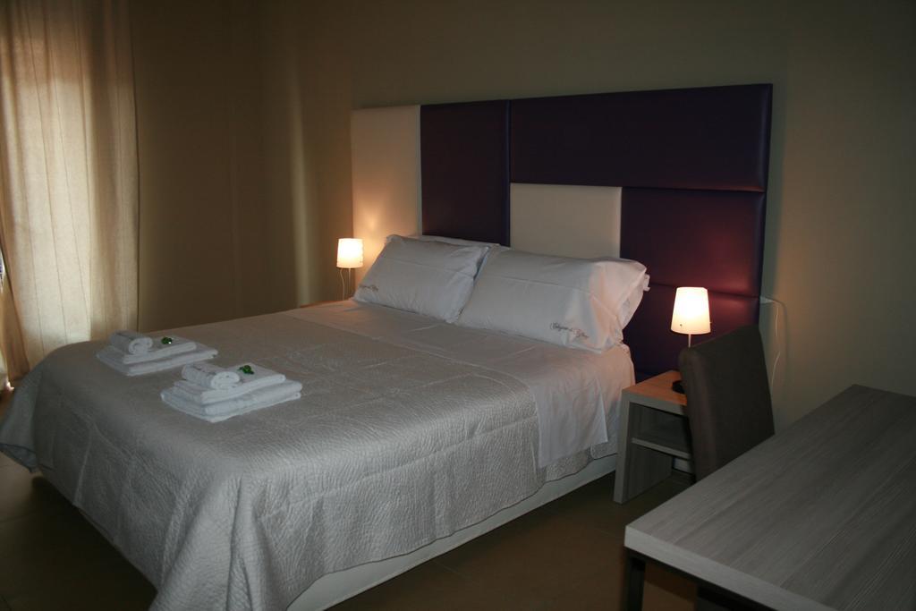 Tiffany Rooms Milan Bagian luar foto